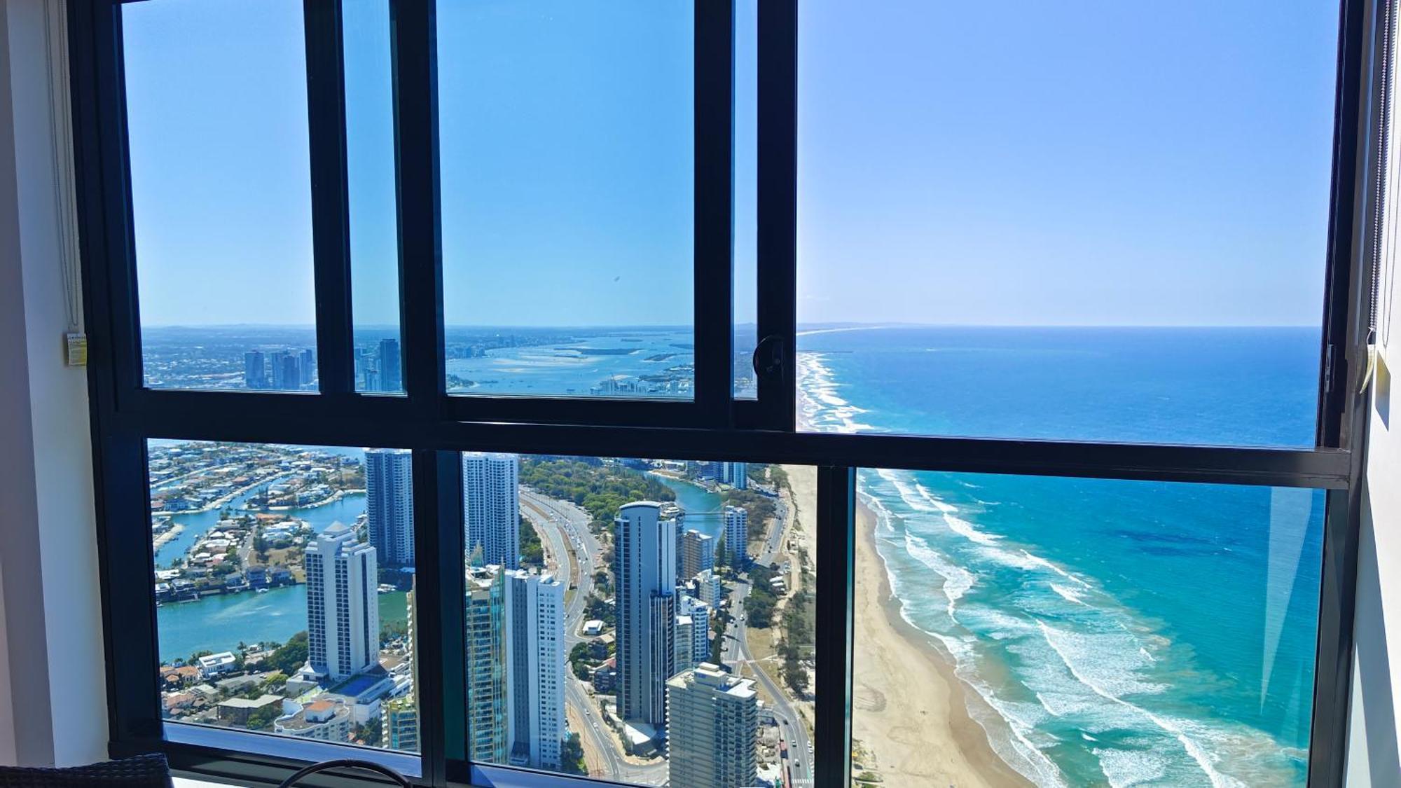 Surfers Paradise New Beachfront Apartments 黄金海岸 外观 照片