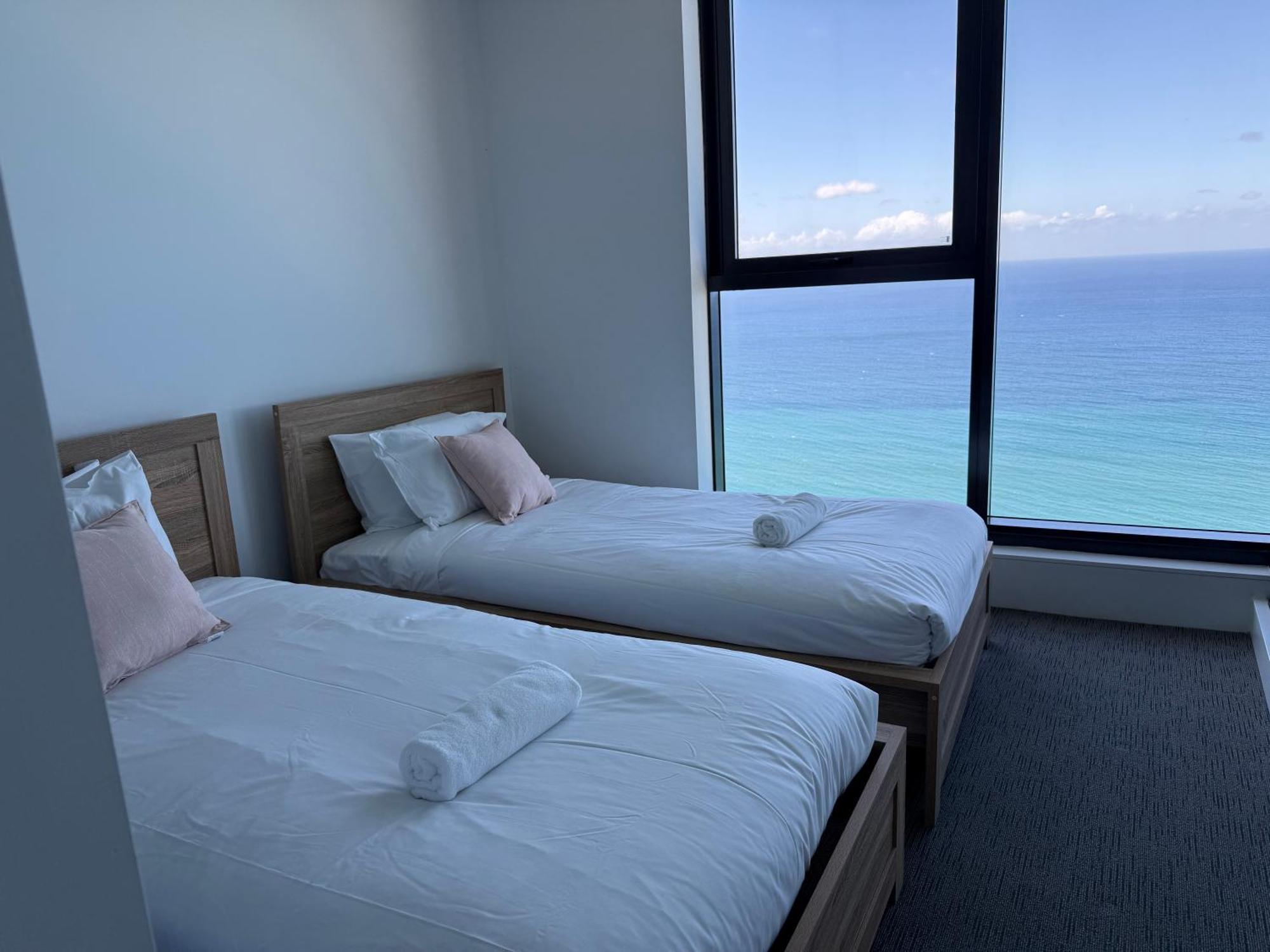 Surfers Paradise New Beachfront Apartments 黄金海岸 外观 照片